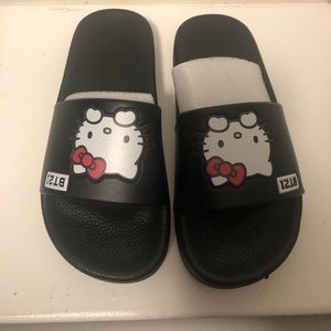 BTS BT21 Club x Hello Kitty “Sandy” Slides 💜